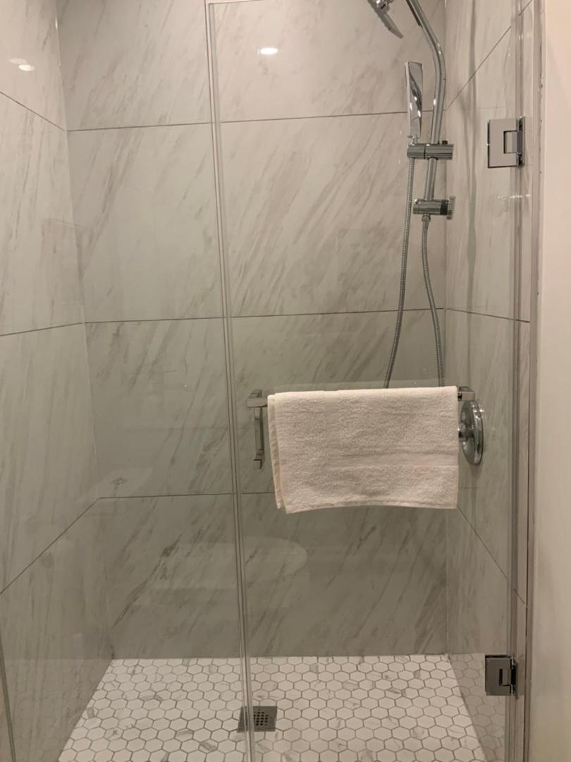 Leaside Garden Guesthouse 토론토 외부 사진